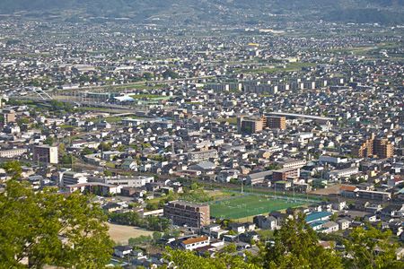 山梨県甲府市和田峠の「見晴らし広場」富士山×甲府盆地の絶景